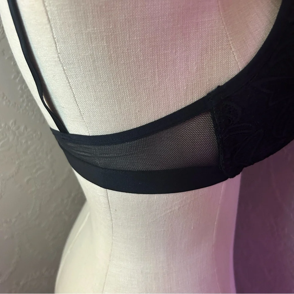 Elegant Black Lace Bra lively lightly lined no underwire bra 34DDD